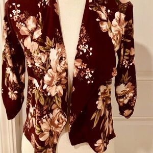 Floral Burgundy pink green open cardigan sweater women’s M